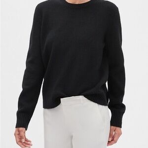 Banana Republic Crew Neck Sweater — Black